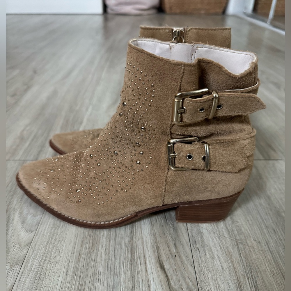 Zara suede boots size 6 in great condition